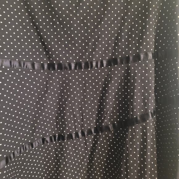 Forever 21 Womens Black Ribbon Detail A-Line Skirt Size M Modest Knee Midi - Picture 2 of 6